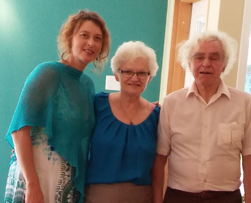 Gen'viève Grenier en compagnie de Mme Diane Duquette écrivaine et poète ainsi que M Toussaint Riendeau